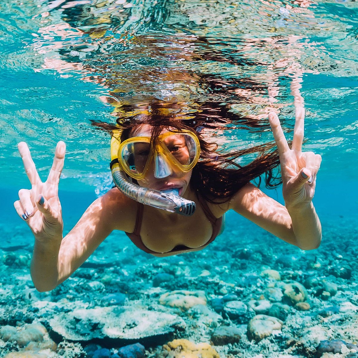 Snorkeling Santa Maria in Cabo San Lucas, MX with Best Cabo Yachts on a private luxury yacht charter